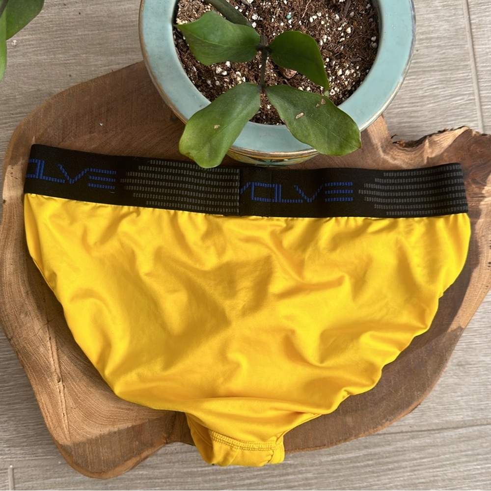 Evolve - Picture 4 of 4